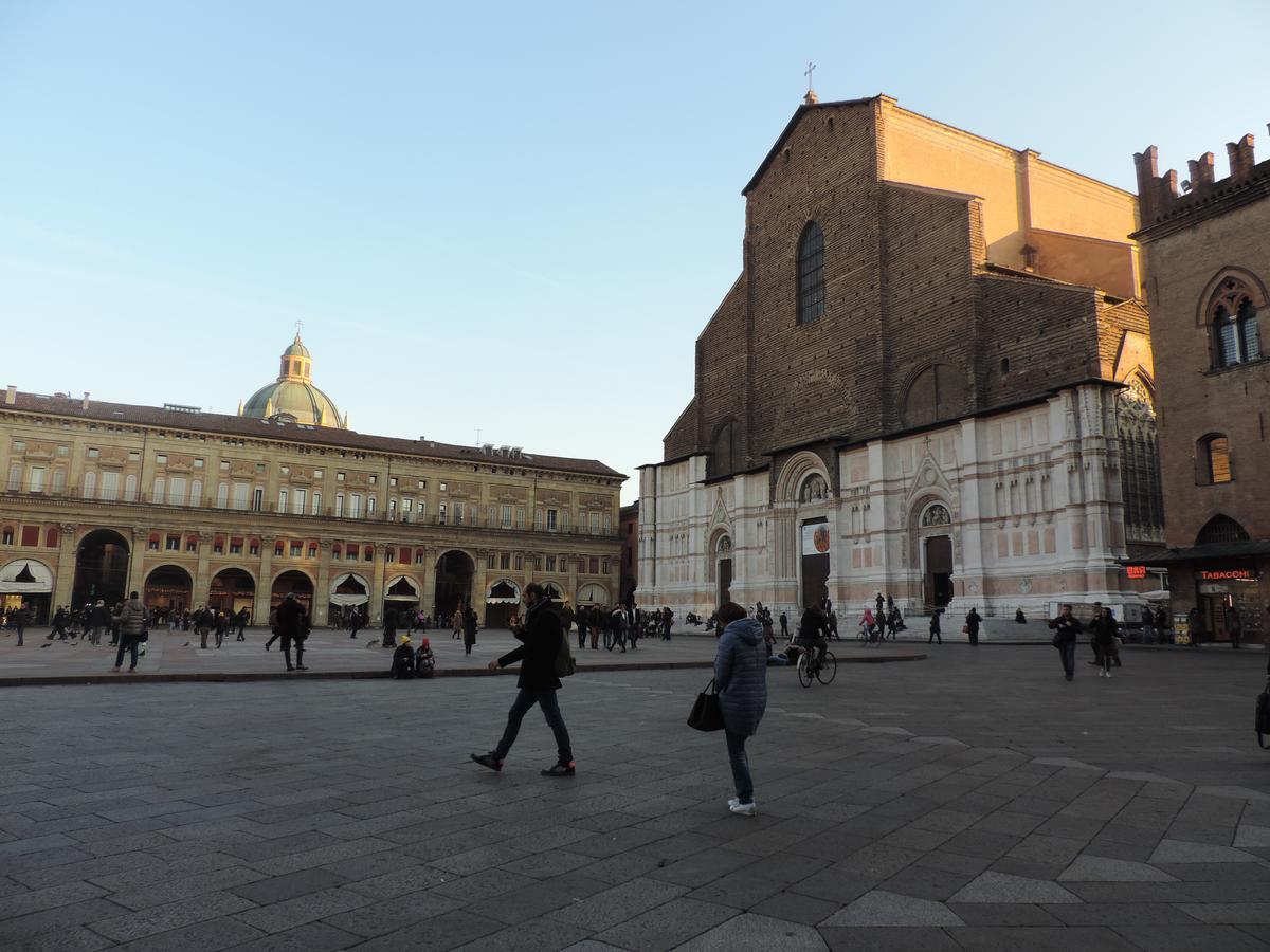 B&B Piazza Grande Bologna Exterior foto